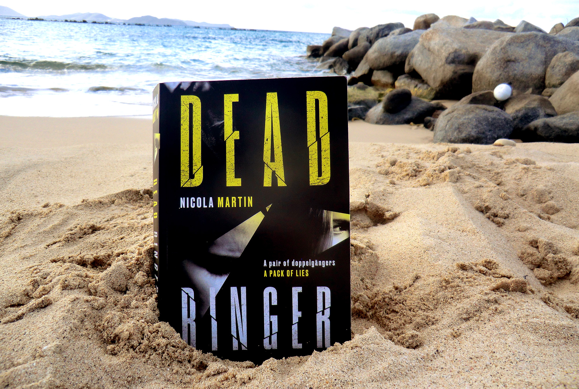 Dead Ringer by Nicola Martin